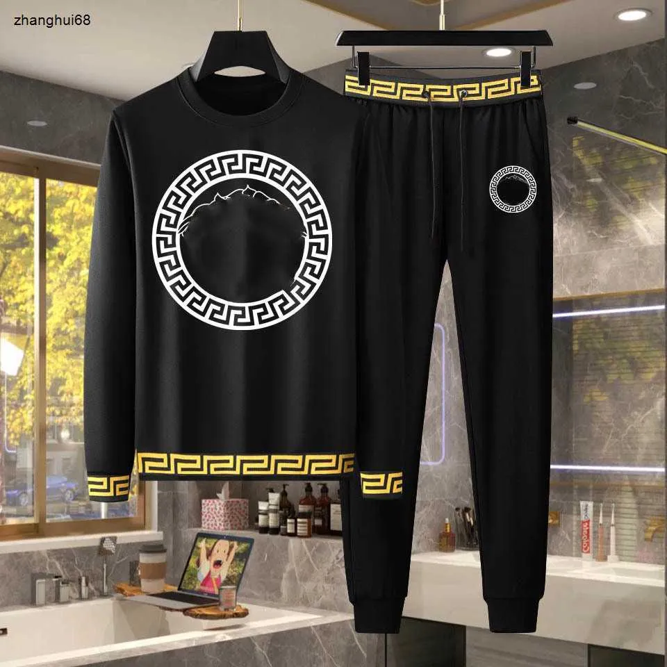 women and men designer two piece set fashion Cartoon printing Round neck long sleeves pullover+ high quality boy trousers Jan 30