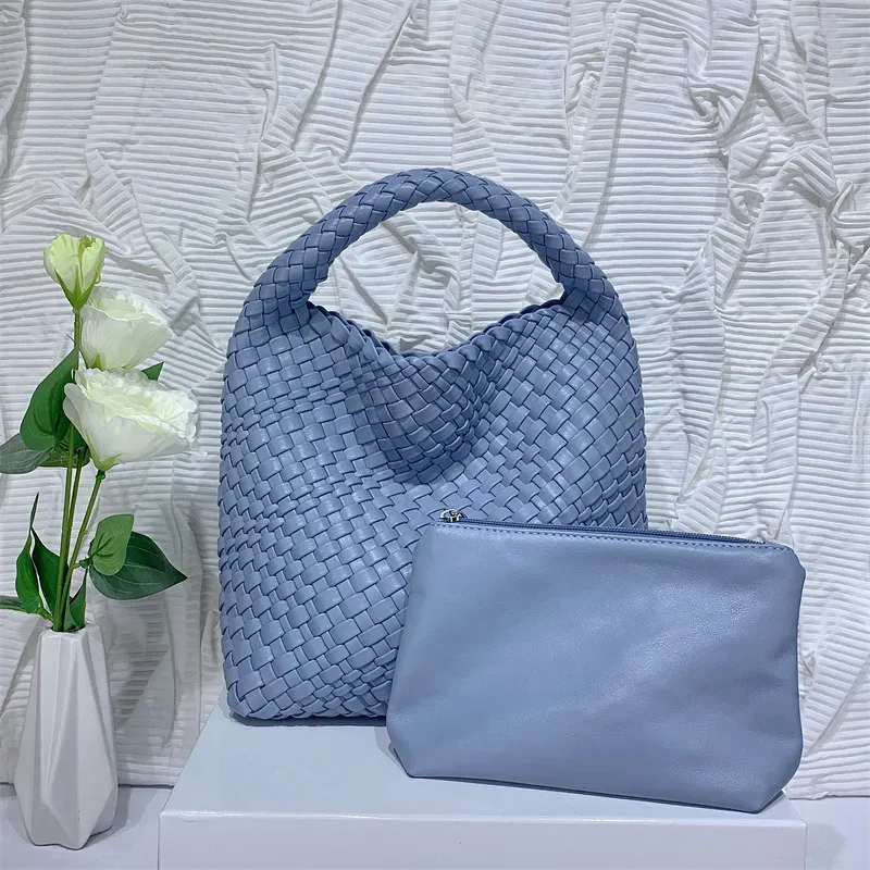Luxurys Designers Bags Fashion Women bag shoulder Leather Messenger bags Classic Style Fashion Lady Totes handbags purse 10-66