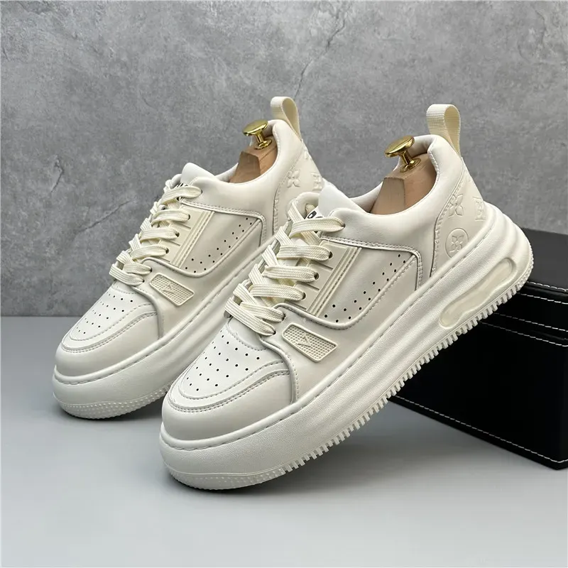 2024 Spring White Men Shoes Platform Male Casual Sneakers Men Board Shoes Fashion Thick-soled Trendy Men Vulcanized Shoes Student