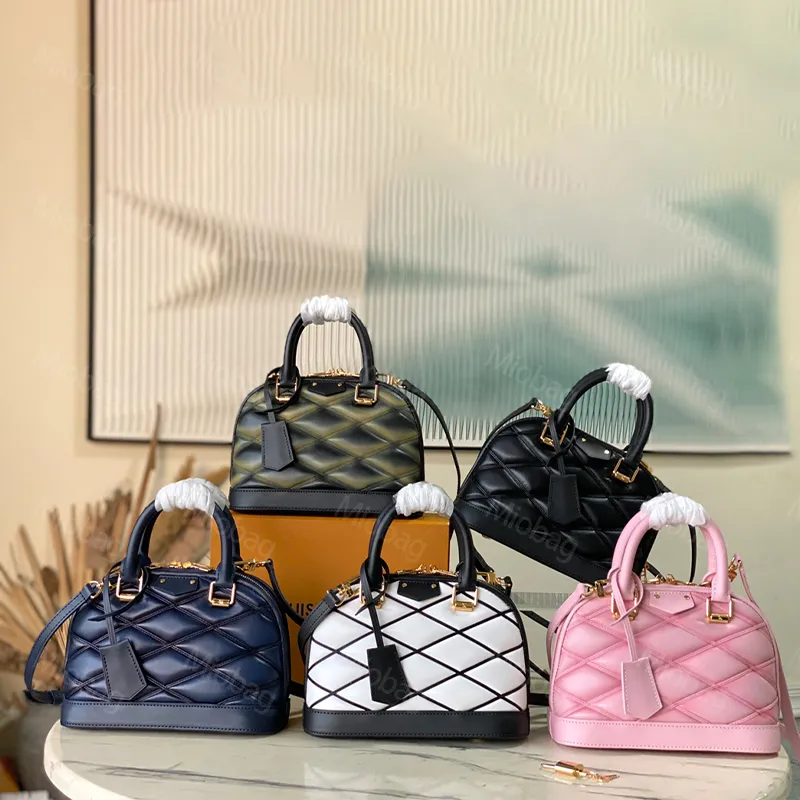 Designer Bag The Tote Bag Luxurys Handbags High Quality Shoulder Bags M236 88 Wallet Purses Crossbody Tote bags purses Designer Women Bag Shell Bag