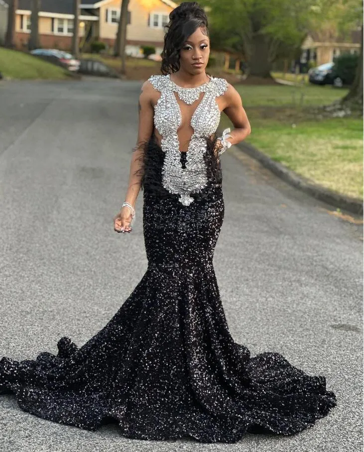 Sparkly African Mermaid Prom Birthday Dresses for Women Crystal Diamond Velvet Black Girl Evening Ceremony Gown Gala