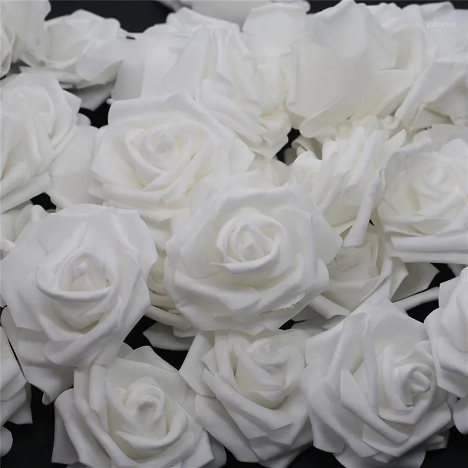 10pcs-100pcs White Pe Foam Rose Flower Head Sztuczna róża do domu dekoracyjne wieńce kwiatowe przyjęcie weselne dekoracja 1215L