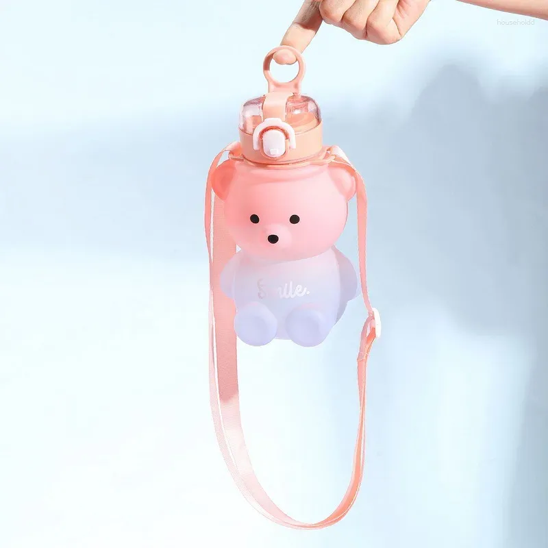 Garrafas de água 800ml garrafa bonito kawaii para menina urso plástico rosa coreano grande escola de esportes bebendo com palha de alça