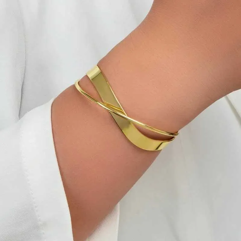 DHgate.com:Exquisite Fashion Gold Silver Smooth Wave Double DHgate.com:Exquisite Fashion Gold Silver Smooth Wave Double