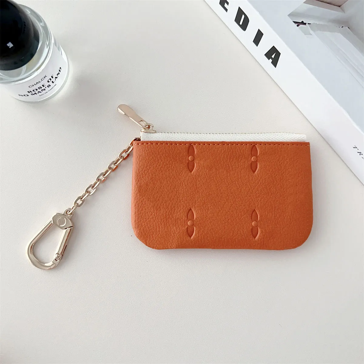 DESGINER Key Portefeuille 2024 Hommes pour femmes porte-carte petits portefeuilles zippy Keycoin Purse Brown Fower Zippy Coin Key Purse Pocket Pocket Holder Holder Keypouch