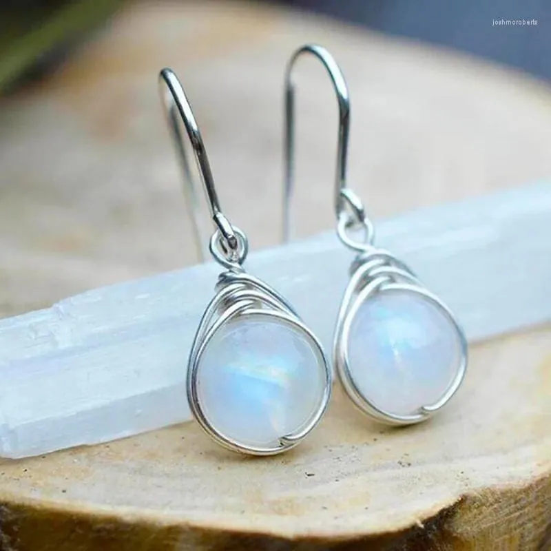 Boucles d'oreilles pendantes en pierre de lune ronde exquise, crochet Simple, mode métal couleur argent pour femmes, bijoux féminins 2024