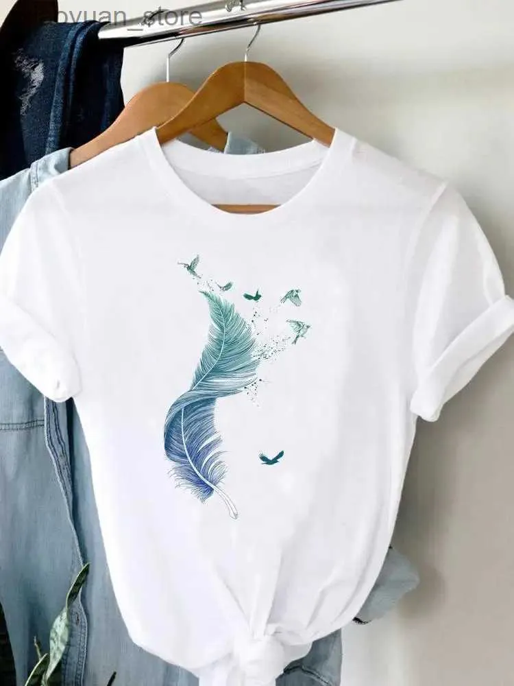 Kadın T-Shirt Tee Kadın T-Shirt Yaz Kısa Kollu Baskı Giysileri Grafik Tişörtlü Tüy Boyama Kuş Giyim Moda Kadın Top 240130