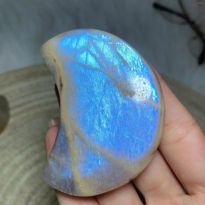 Figurine decorative Cristallo naturale Pietra di luna Intaglio della luna Blu Falsh Healing Pietre preziose di alta qualità Mediazione energetica Reiki Decorazione della casa