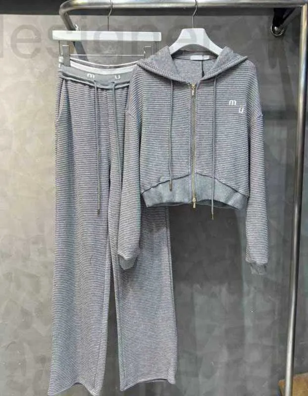 Spårdräkter designer kvinnors spårkläder Tvådel jogger set dubbel dragkedja huva långärmare jacka med lösa dragkammare Sweatpants Woman Suit Cyy1