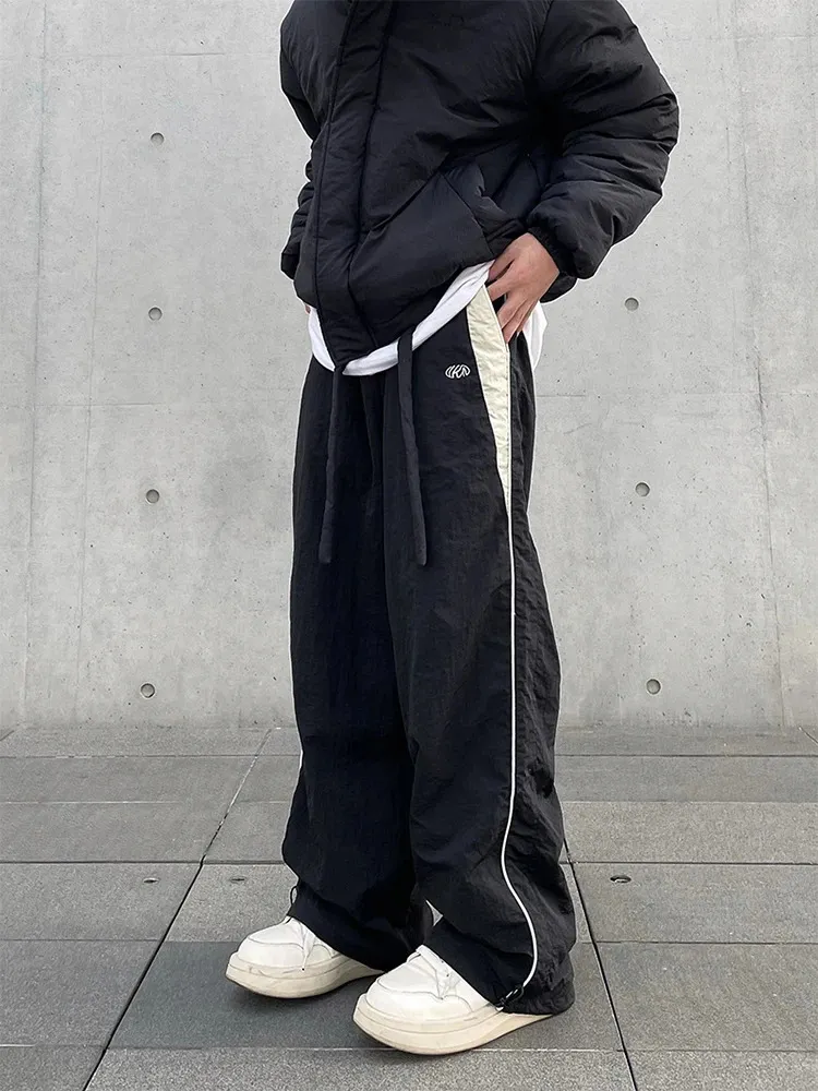 Y2K hommes Streetwear Chic Cargo coréen Harajuku décontracté Parachute Tech pantalon pour femmes pantalons de survêtement jambe large Joggers pantalons vêtements 240125