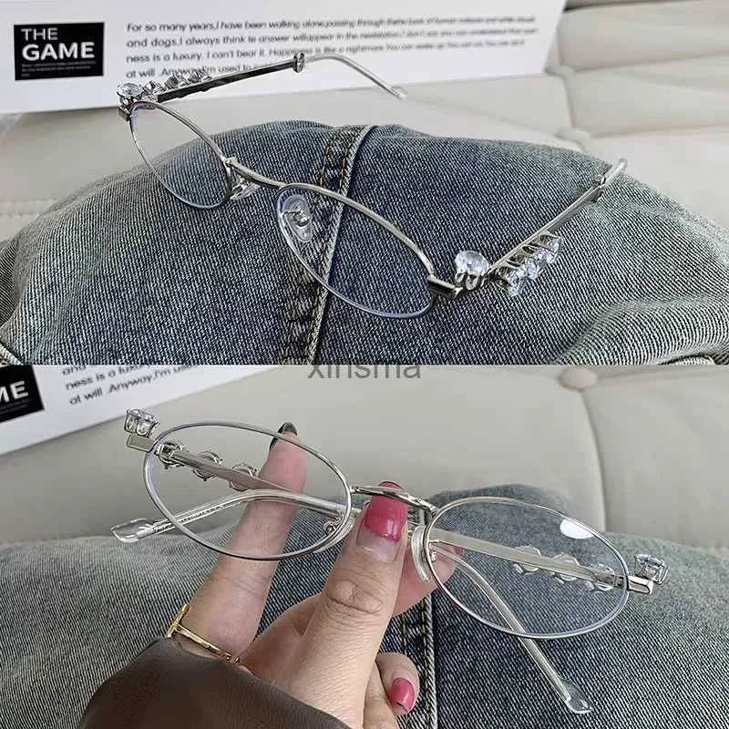 Güneş Gözlüğü Metal Oval Tonlar Kadın Erkekler Rhinestone Pırlanta Güneş Gözlüğü 2024 UNISEX BLING GEGLASSES ÇERÇEVELERİ UV400 Moda Gözlük Gözlükleri YQ240131