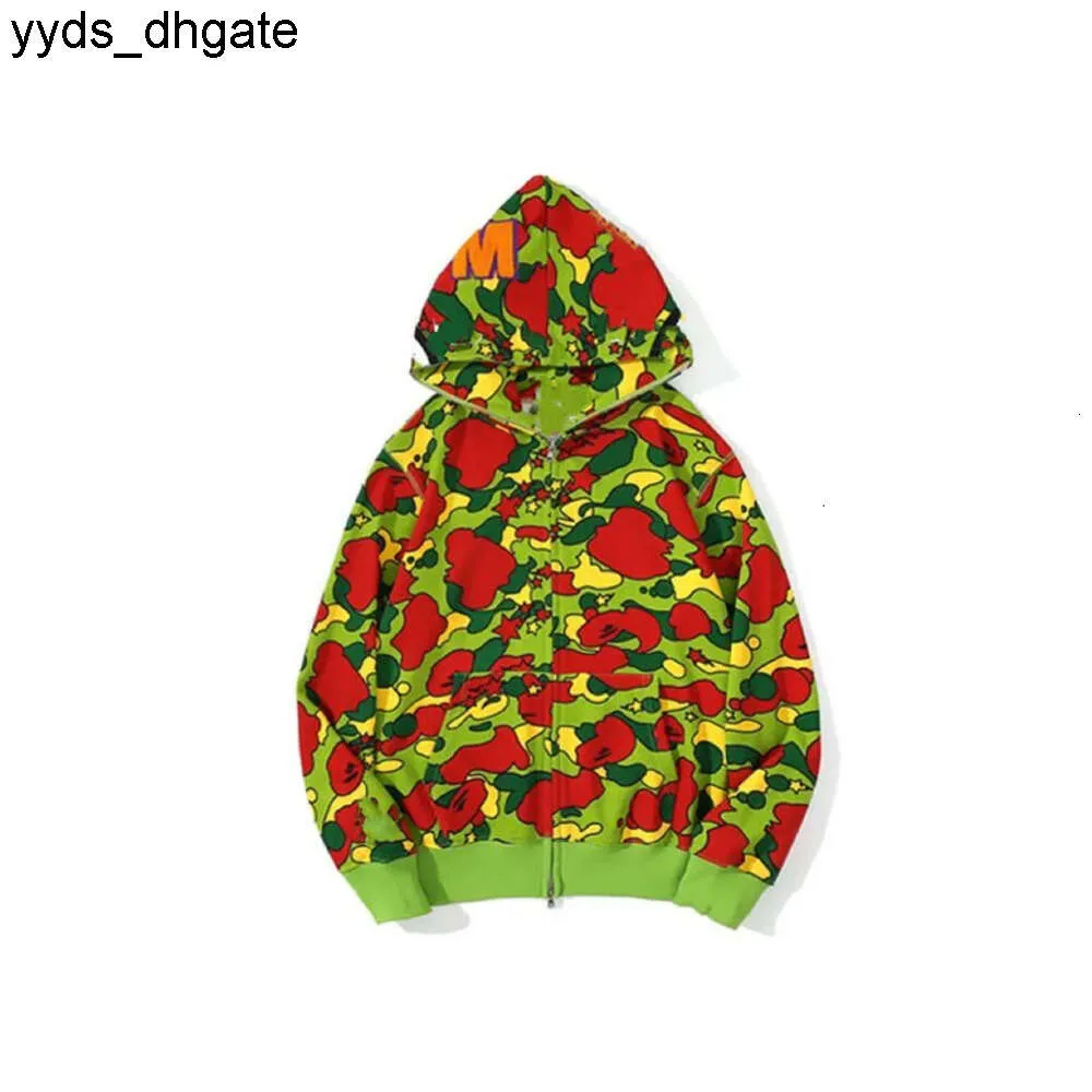 Bapesta Sweat à capuche Designer Hommes Femmes Sweat à capuche Pull Modèle populaire Sportwear Camouflage Sweat à capuche Bain Ape Sweat à capuche 100% coton Mode 107 05DH