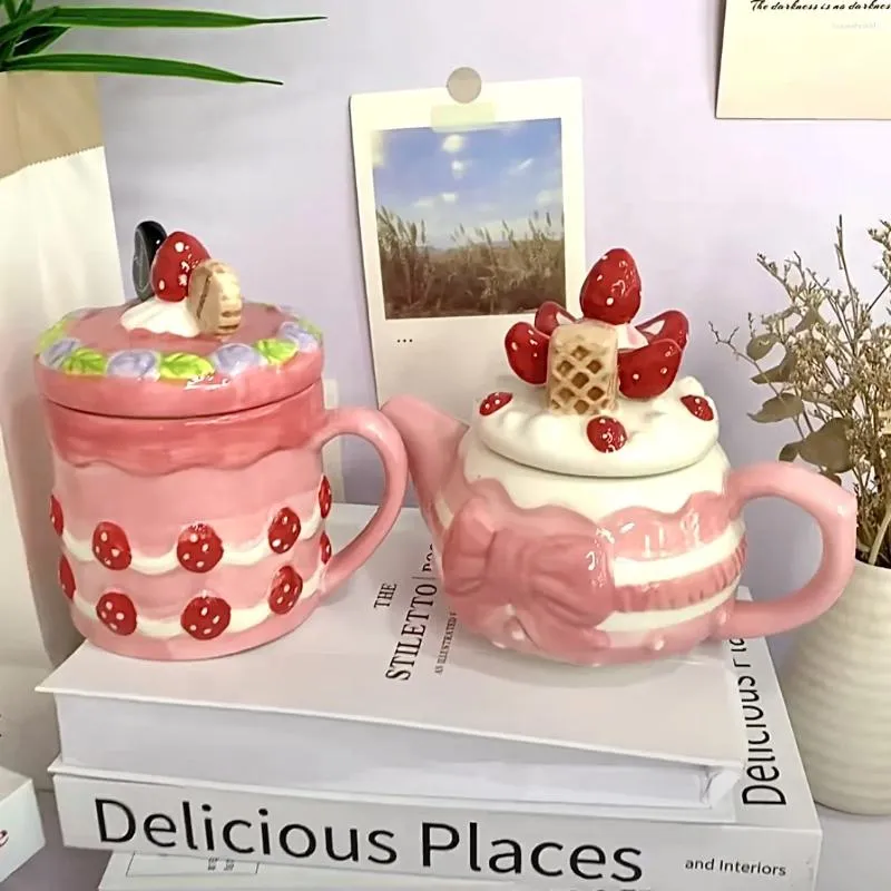 Mugs Creative Strawberry Cookies Ceramic Mug Cute Candy Salt Jar Wedding Tea Set Birthday Gift Home Decoration Accessories