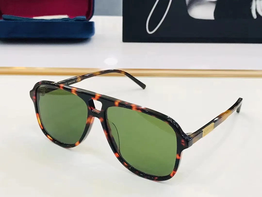 2024 Luxe designer zonnebrillen heren dames zonnebrillen glazen merk luxe zonnebrillen Mode klassieke luipaard UV400 Goggle Met Box Frame reizen strand Fabriek nieuw