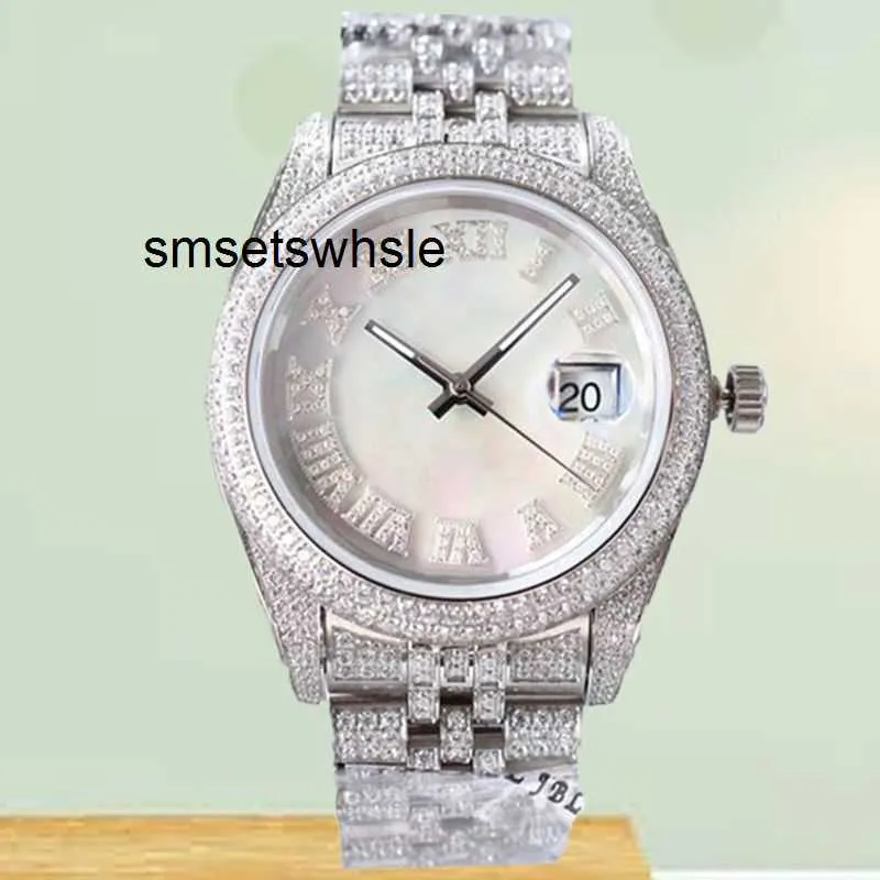 Designeruhren Watch Out Beste meistverkaufte Marke Luxus Bling mechanische Herrenuhr Gold voller Diamanten Uhr Kristall wasserdichte männliche Uhr