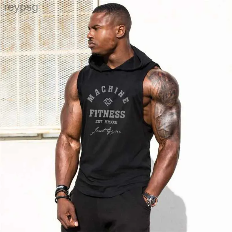 Regatas masculinas MÁQUINA FITNESS Mens Ginásio Com Capuz Regata de Algodão Roupas de Musculação Verão Muscle Fit Sem Mangas Hoodies Camisa Esportiva Singlets YQ240131