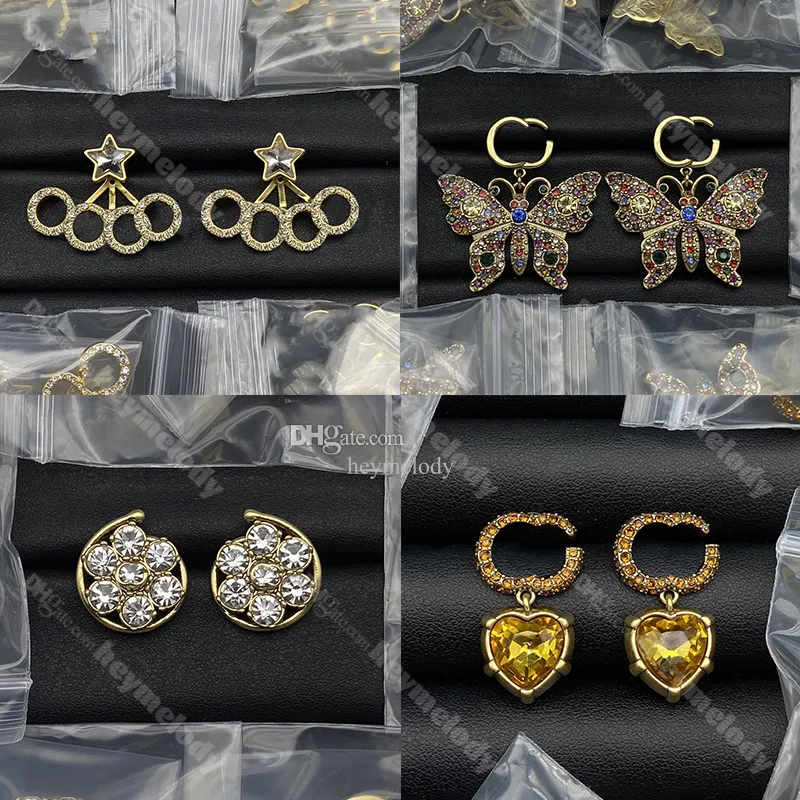 Luxury Double Letter örhängen Collection Golden Pendant Gravering Studs Damer Kvinnor Hoop örhängen födelsedagspresent 12 Styles Danglers