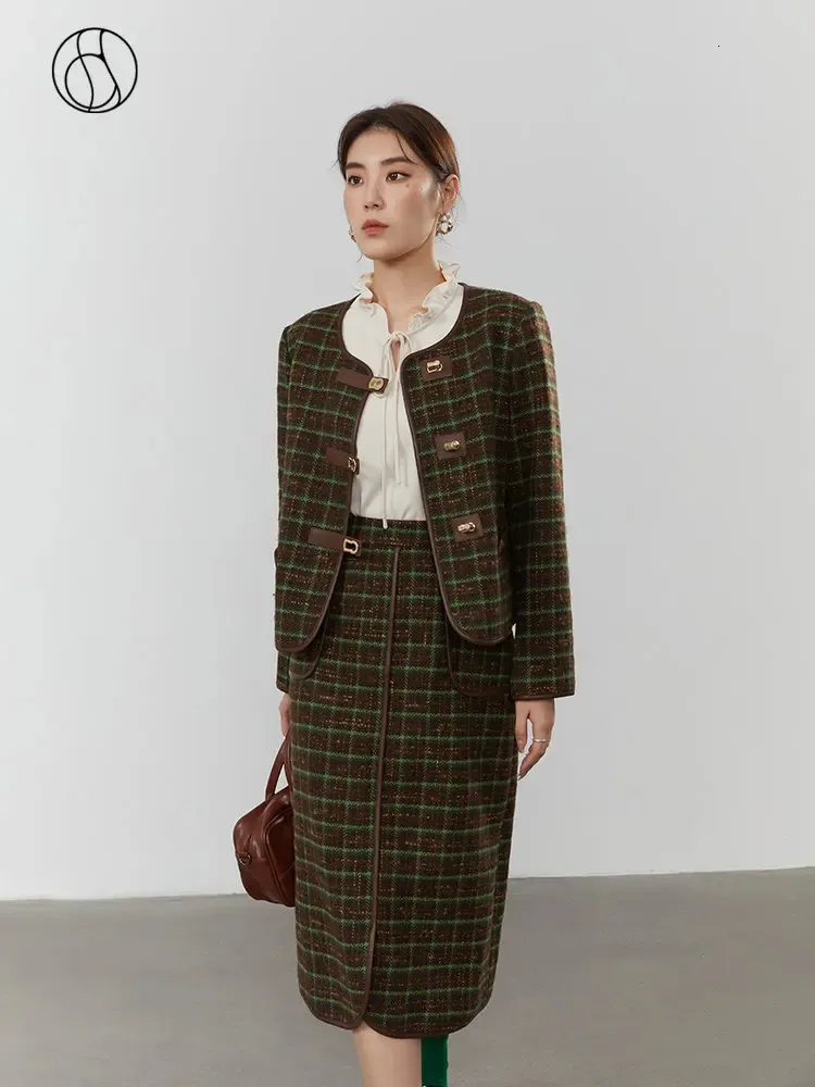 DUSHU Plaid Fragrance Women Skirts Sets Leather Stitching Short Wool Coat Long Skirt Suit Retro Green Plaid Women Winter Jackets 240118