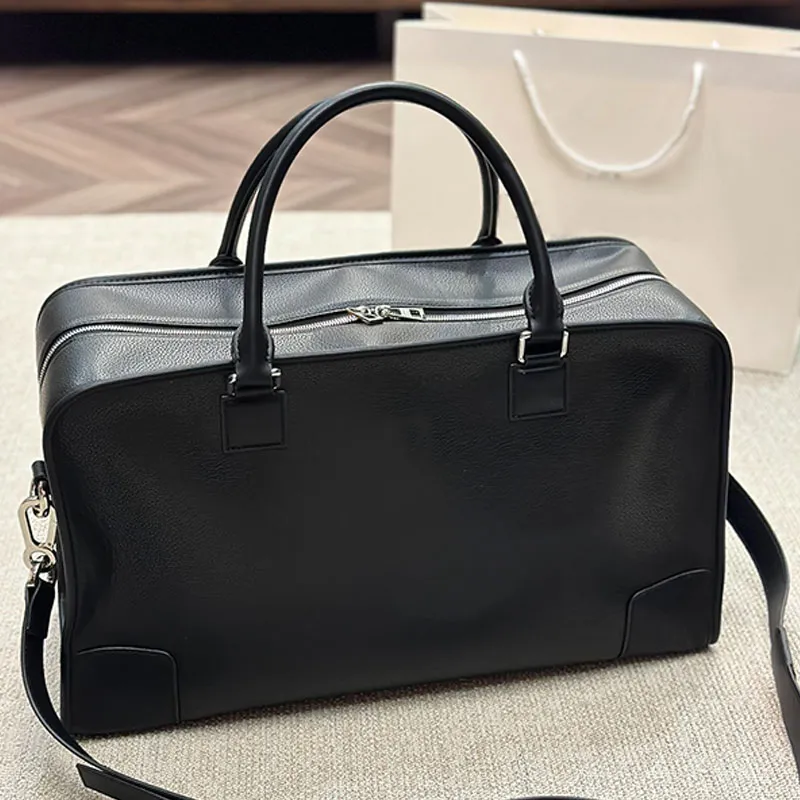 Travel Duffel Bags Torba na lotnisko torebki duża pojemność torba na weekendowa torba projektantka Travel Black Outdoor Packs Srebrny sprzęt Wyjmowany skórzany pasek