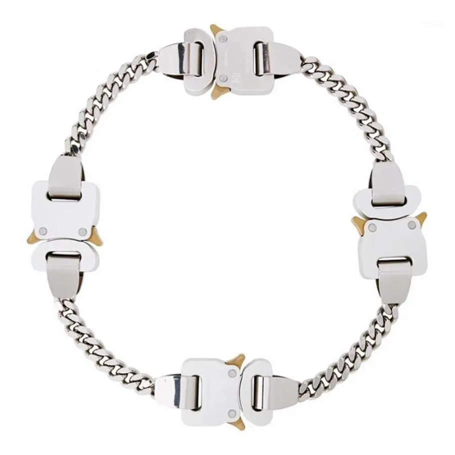2020 Titanium Stainless Steel 1017 ALYX 9SM Necklace 4 Metal Buckles Hero Chain ALYX Necklace Men Women Accessories Japanese12904
