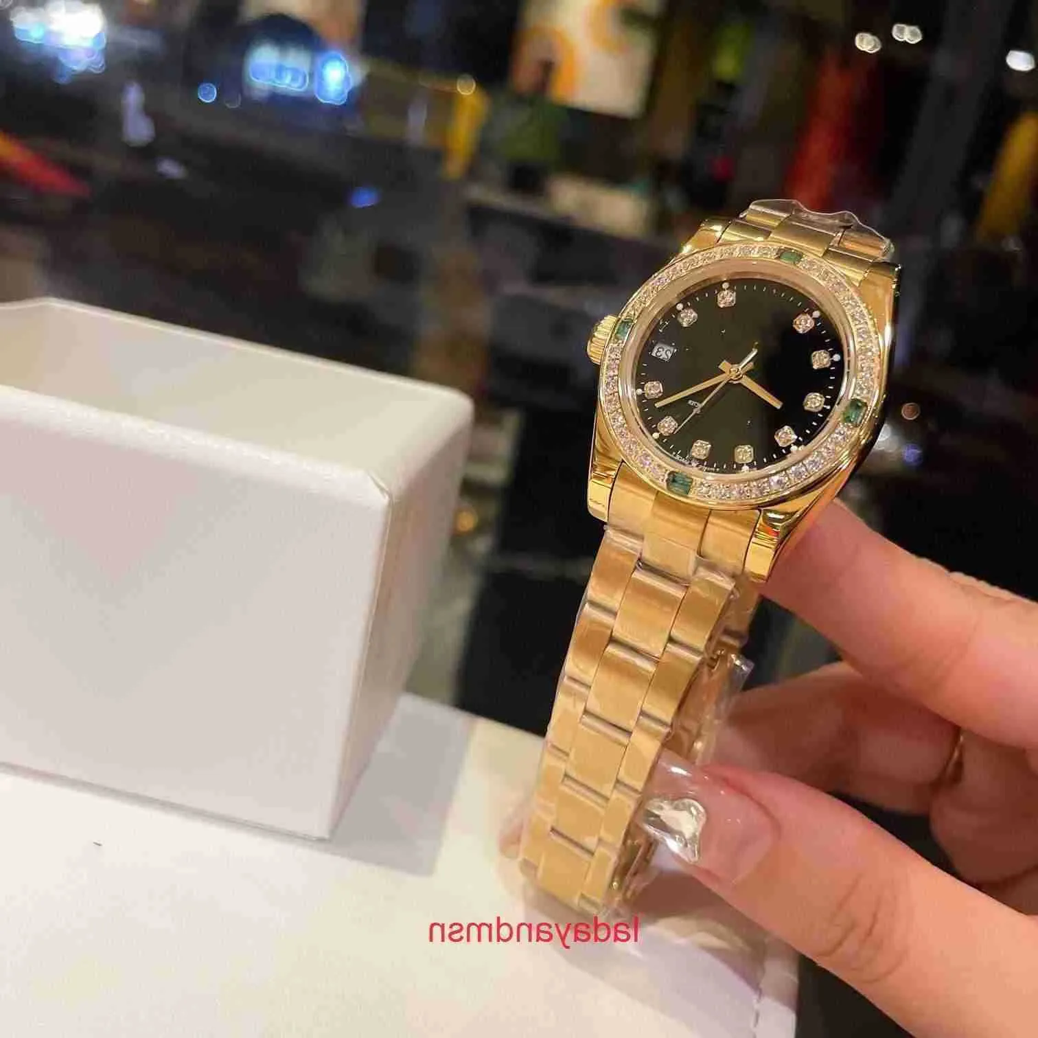 Zf di qualità originale orologi Roless in vendita Nuova celebrità Internet con la stessa conchiglia con la cintura da donna alla moda Diamante intarsiata con cassetta regalo 4dbh
