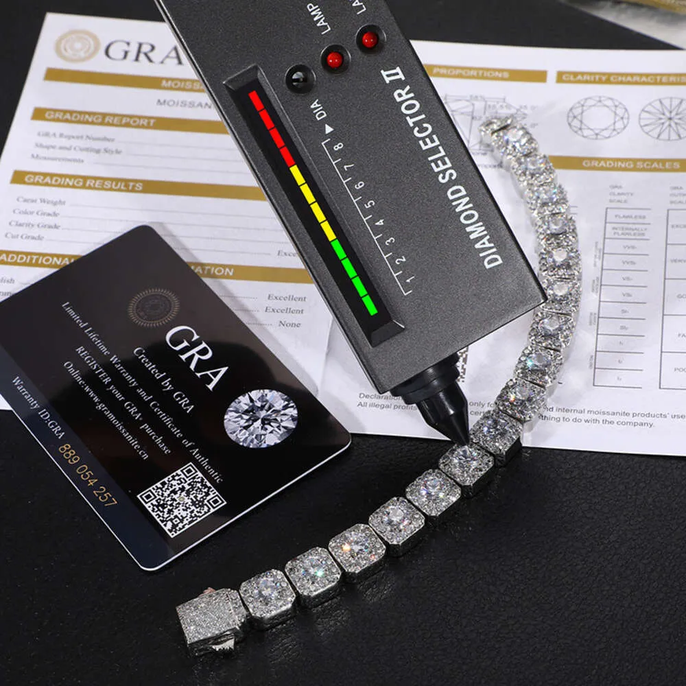 Bijoux pour hommes de style punk glacé en or 18 carats en argent sterling 925 Vvs Moissanite diamant chaîne de tennis bracelet avec certificat Gra