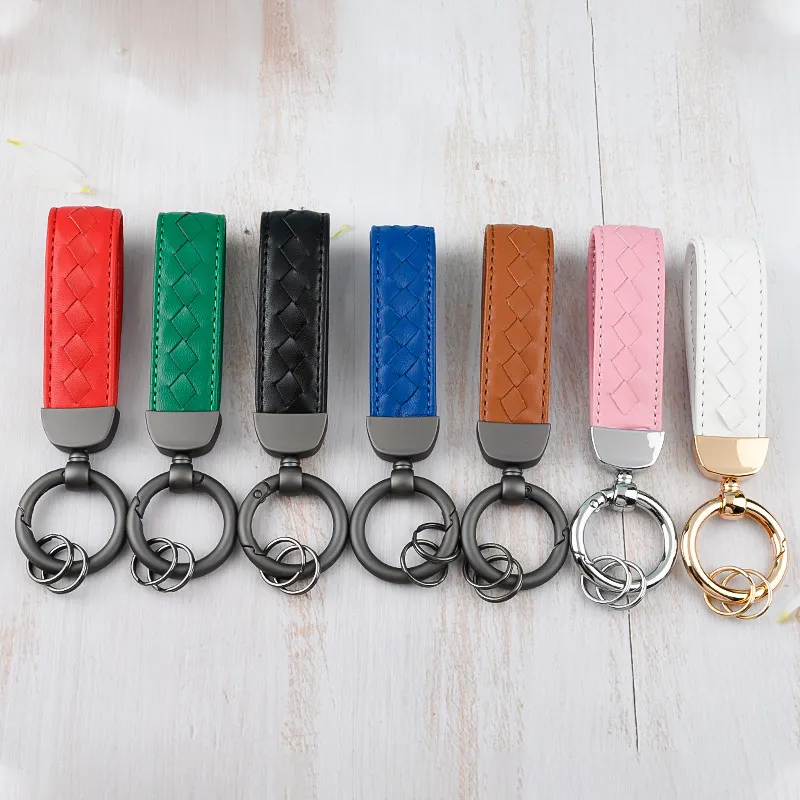 7 Colors High-Grade Embossed Business Leather Keychain Wide Sheepskin Metal Car Keychain Bag Accessory Pendant Wholesale