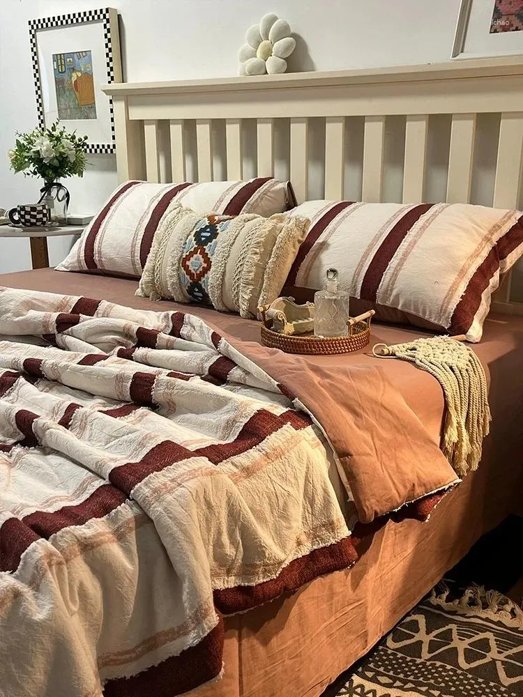 Set di biancheria da letto in cotone lavato per letto singolo e matrimoniale, set copripiumino con lenzuola a righe bohémien retrò da 1,8 m.