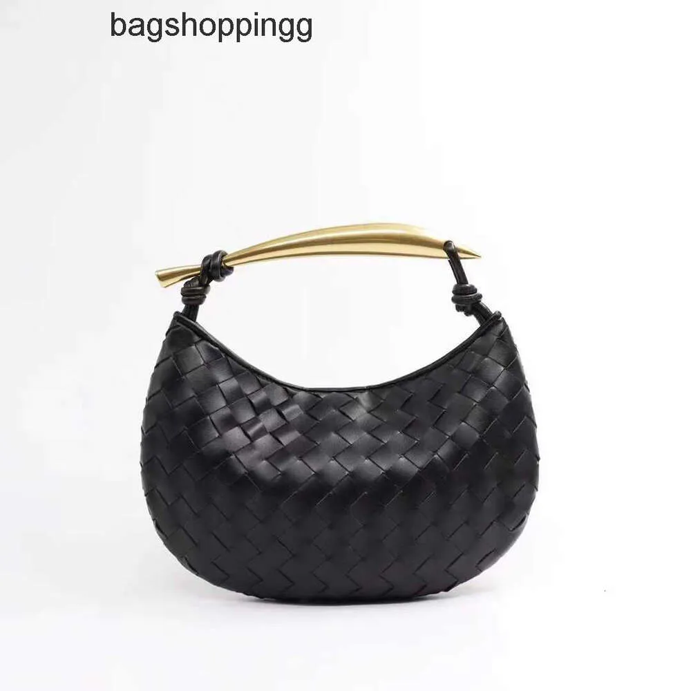 COW Evening Boteega Leather Classic Half Tote Handsardine Shark Soft Luxury Pleated Bag Woven Venata Girl Bags Large Capacity Casure Bärande underarm 29 cm 4VAO