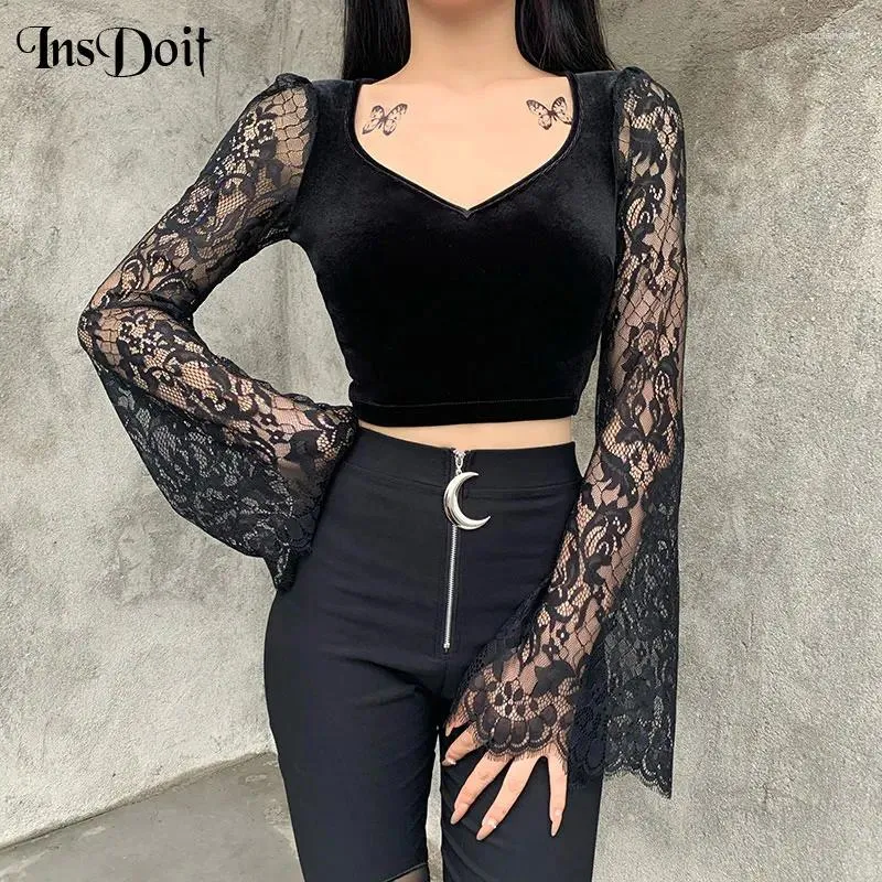 T-shirts Femmes InsDoit Vintage Gothic Velvet Lace Tops Harajuku Sexy Voir à travers manches longues Crop Top Femmes Automne Élégant Esthétique Basic