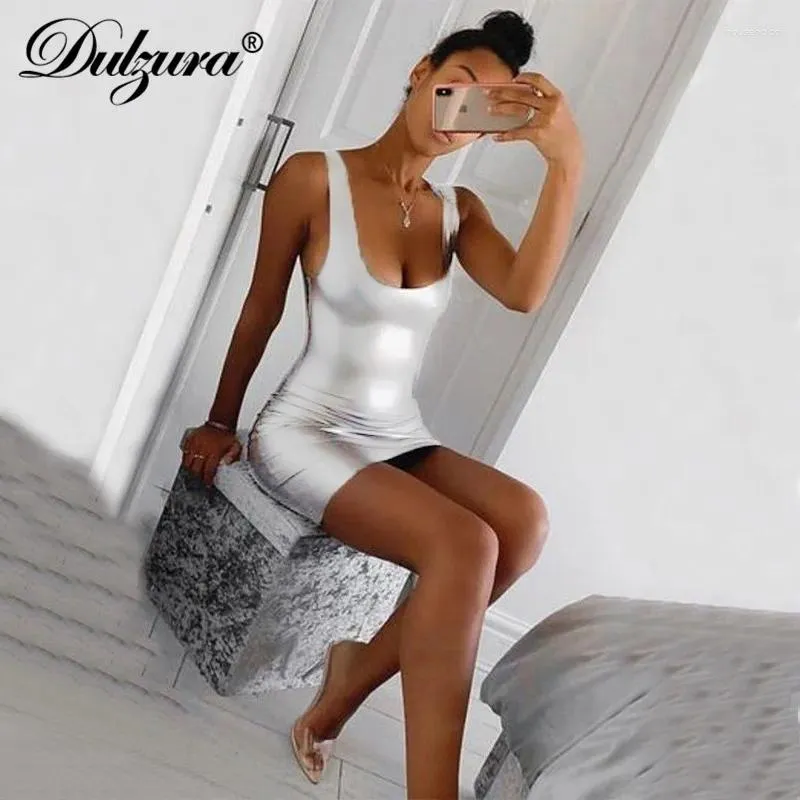 Casual Kleider Dulzura 2024 Frauen Kleid O Neck Backless Ärmel Bodycon Mini Party Vestidos Sexy Elegante Streetwear Club Büro