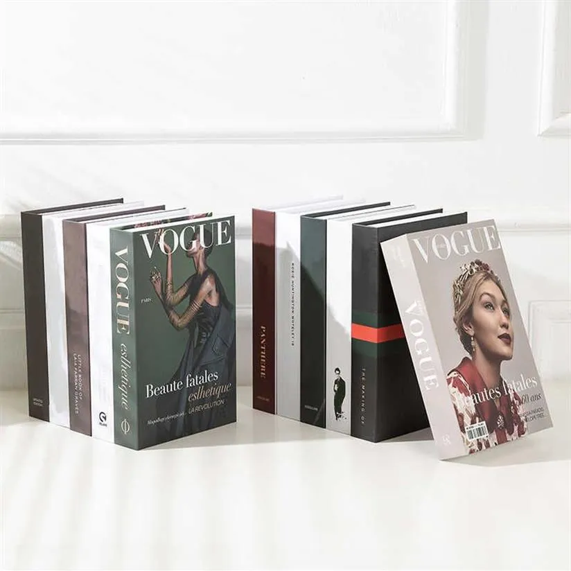 Sahte Kitaplar Lüks Dekoratif Kitap Moda Kitap Kutusu Çalışma Odası Dekorasyonları Aksesuarlar Noel Kahve Dükkanı Sahte Kitap Modeli SDF Q0231Z