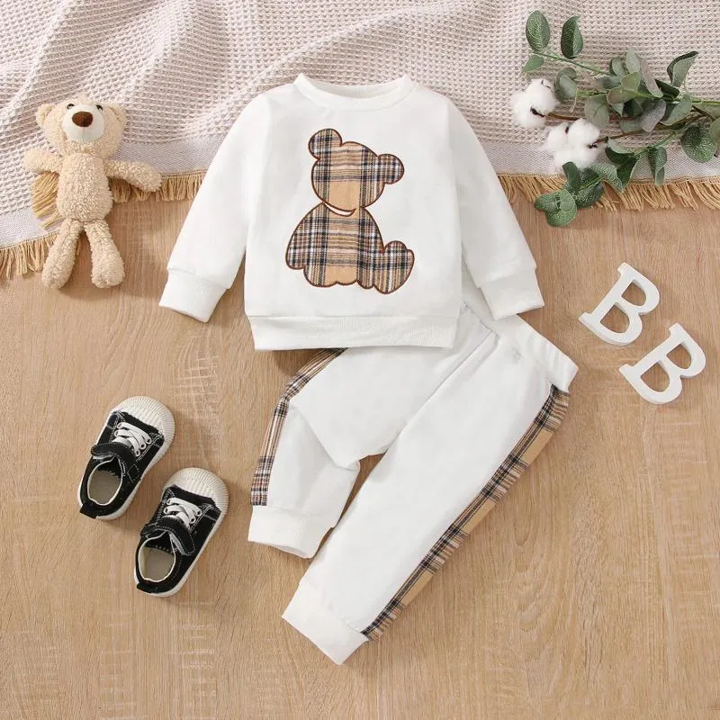 Kläder sätter vår baby flickor kläder födda småbarn långärmad plädbjörn mönster toppar tröja byxor dräkter