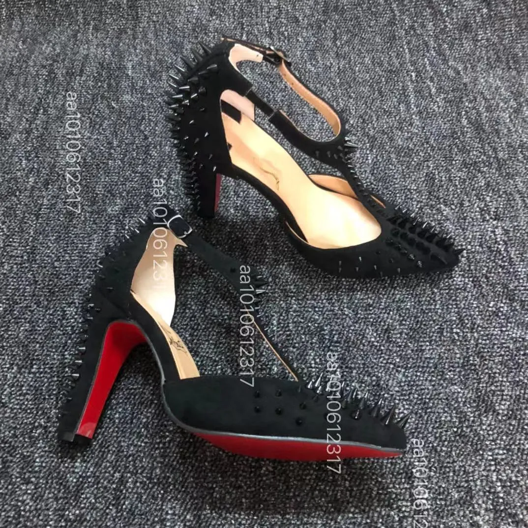 2024 Brudklänning Bröllopssko klackar Rhinestone Sandaler Kvinnor Skor äkta läder med Strass Pointed Closed Toe Party Red Shiny Bottom Pumpar High Heel Shoes 35-42