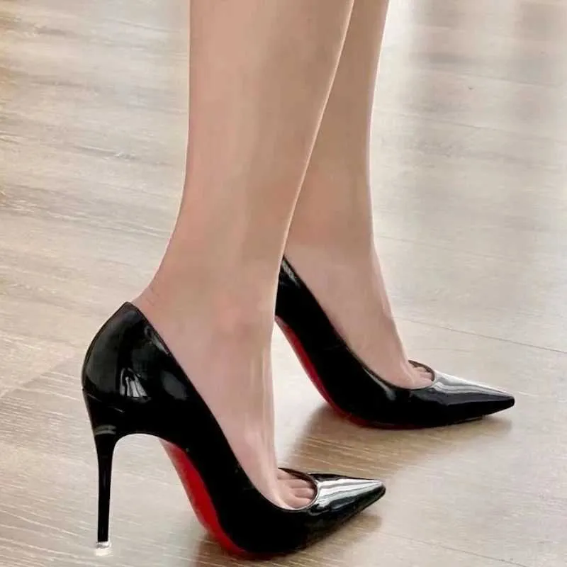 드레스 신발 섹시한 검은 침대 하이힐 여성 10cm Stiletto 뾰족한 발가락 누드 펌프 빨간 빛나는 바닥 숙녀 나이트 클럽 파티 신발 43