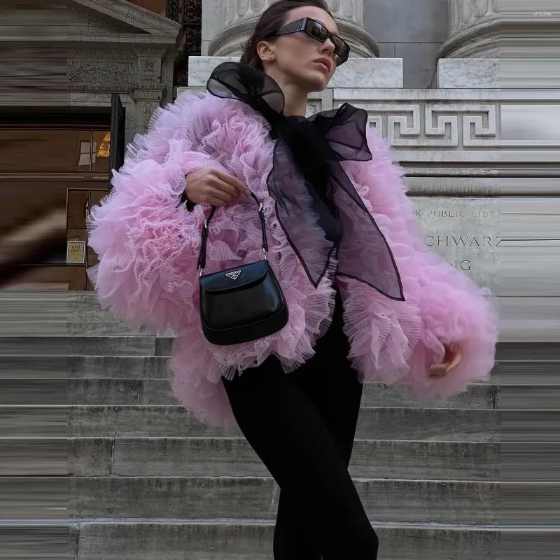 Festklänningar lyxiga puffy rosa tyllrock långa ärmar ruffles veckade 2024 kvinnliga modeblusar anpassade för Bithday