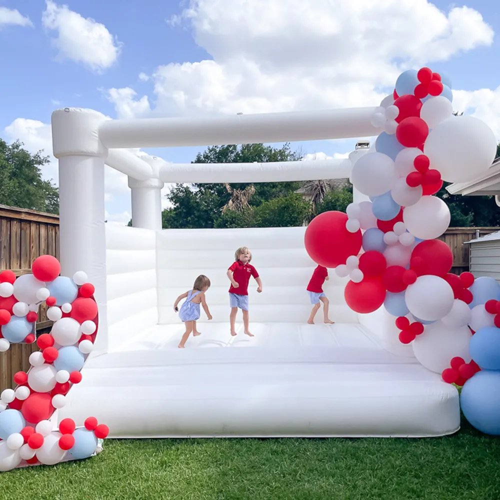 Großhandel Outdoor Jumping Hüpfburg, aufblasbare Hüpfburg für Hochzeiten, weißer Bounce-Jumper-Türsteher für Partyveranstaltungen für Erwachsene und Kinder, Verwendung mit Gebläse