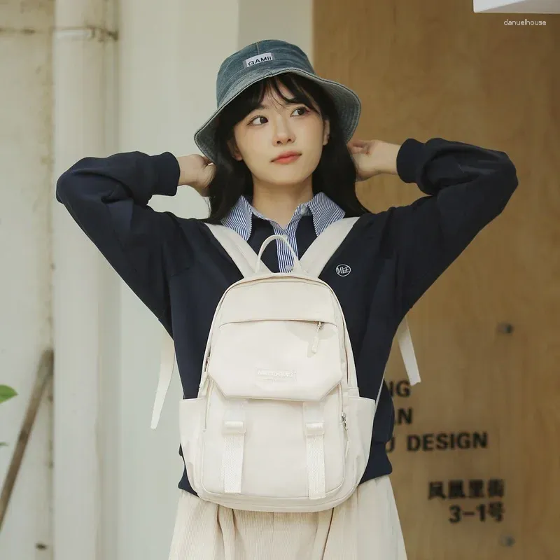 Torby szkolne mody nylonowe plecaki dla kobiet 2024 nastolatka płócienna księgarnia plecak na ramię japońska torba studencka mała feminina