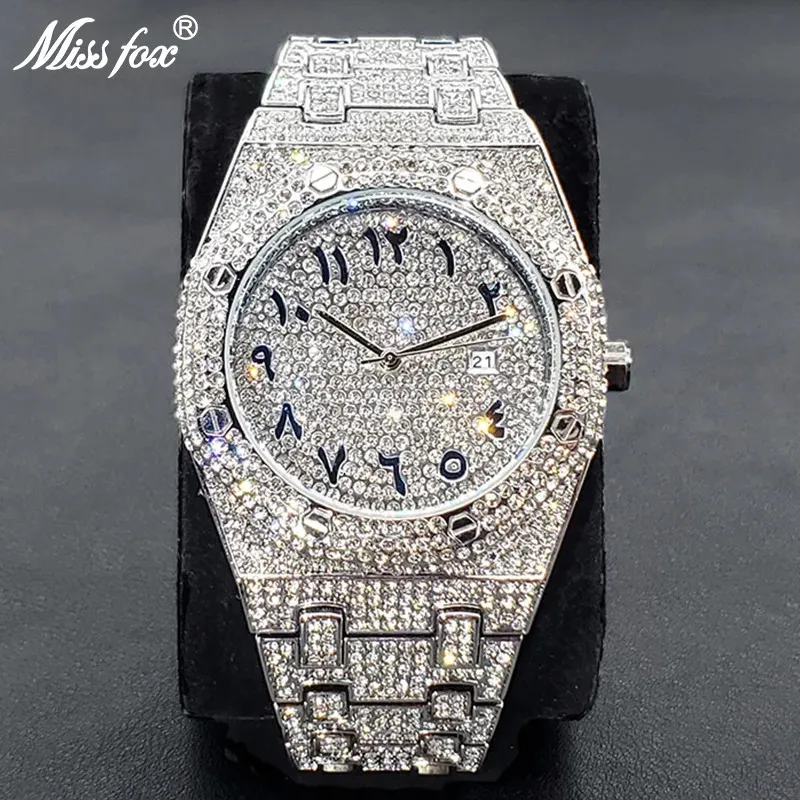 男性用の豪華なフルダイヤモンドウォッチトップブランドヒップホップアラブ数の時計ファッションスチール製防水時計ドロップ240129