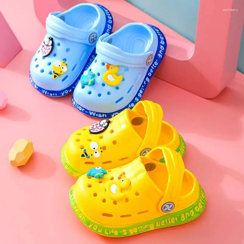 Sandalen Zomer Voor Meisjes Kinderen Baby Jongens Cartoon Platte Hak Effen Zachte Slippers Kindertuinschoenen