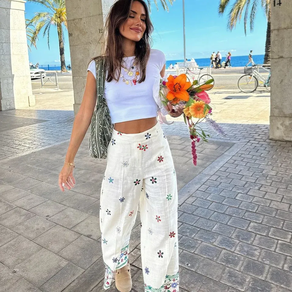 Flower Embroidered Jeans Womens Casual Straight Leg Pants