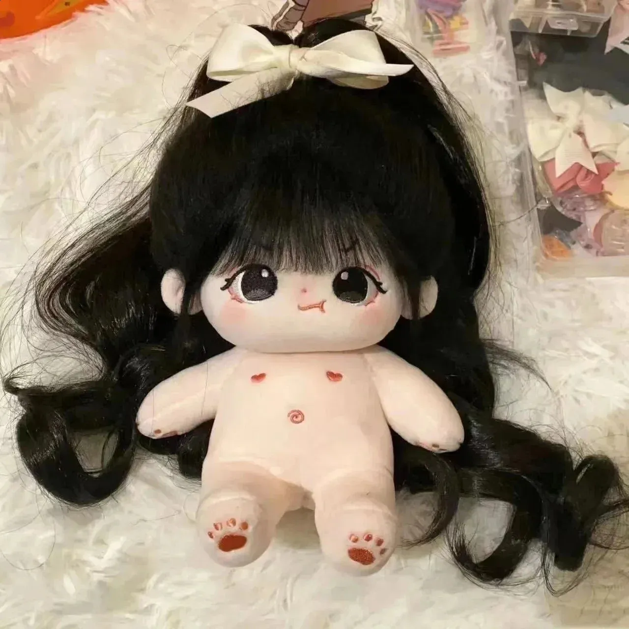 20cm ロングヘアのぬいぐるみ 裸のフィギュアベビードール、かわいい顔