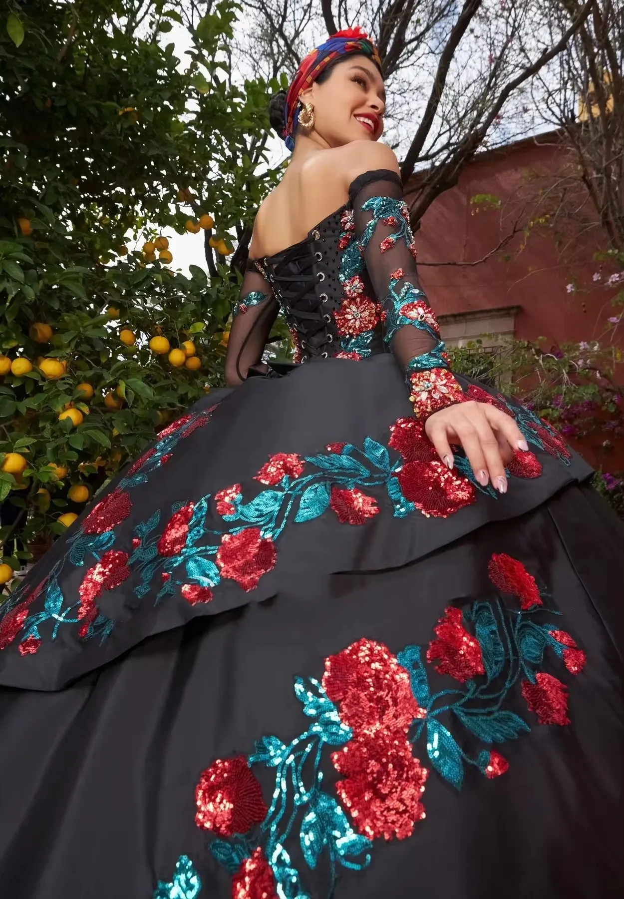 kaley cuoco black dress Long Sleeves Ball Gown Appliques Dresses – alinanova main image 0