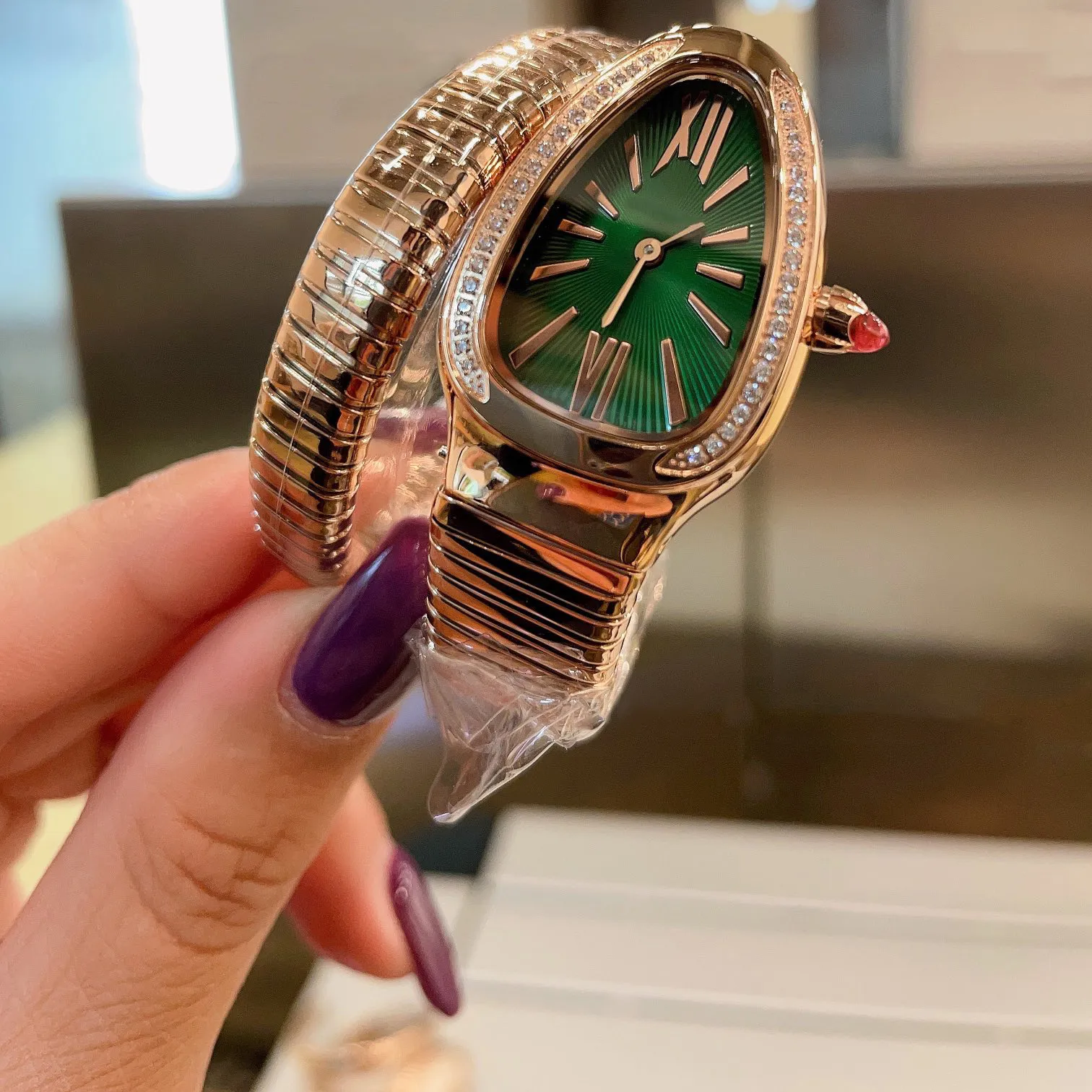 Ahorra a lo Grande en Compras al por Mayor de Reloj De Muñeca De Serpientes  Damas Reloj De Cuarzo De Diamantes: Reloj De Serpiente De Doble Círculo De 