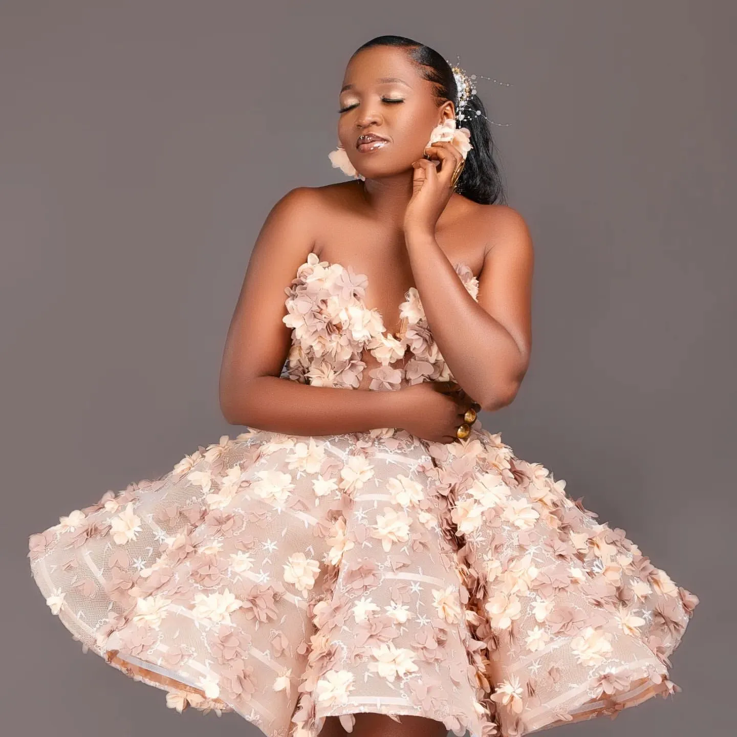 Champagne Floral Homecoming Dress: Mini Party Gown, Shop Now! Best Seller  from Dhgate Homecoming Dresses - price 184.93, image size:1440x1440