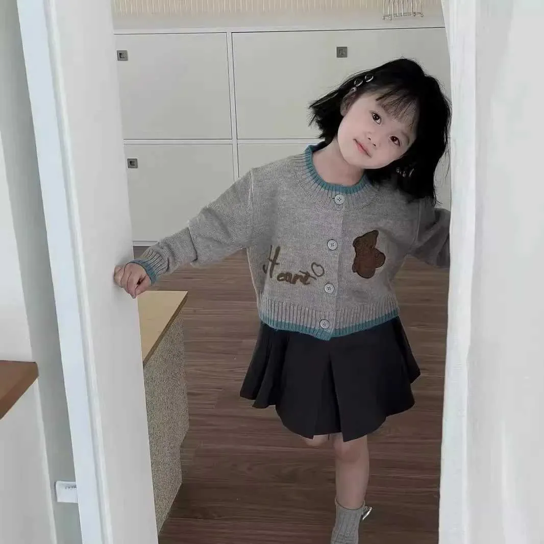 Ropa Para Niños 2024 Niñas Otoñales New Coreano Cintura Alta Falda Corta  Baby Estilo Preparatoria Para Arrugas De Moda W240801 De 8,94 € | DHgate, image size:1066x1066