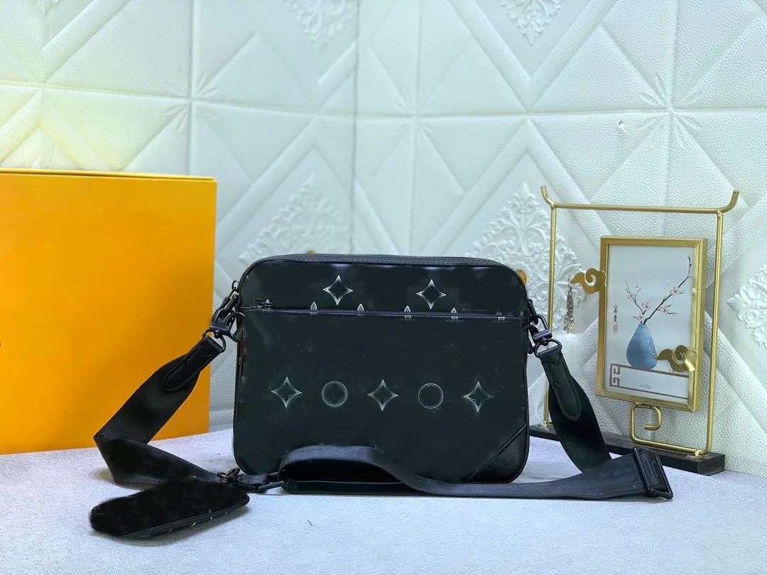 Mens 3 In 1 Designer Crossbody Bag Set With Painted Dots Oxford, Multi Color, 2024 Collection Shoulder Bag, Handle Purse, Wallet From Csushoes, $50.26 | DHgate.Com Mens 3 In 1 Designer Crossbody Bag Set With Painted Dots Oxford, Multi Color, 2024 Collection Shoulder Bag, Handle Purse, Wallet From Csushoes, $50.26 | DHgate.Com