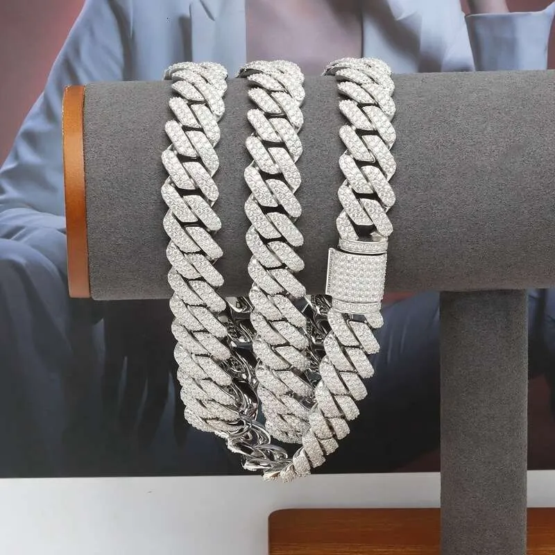Full Iced Out Cuban Sterg Sier Hip Hop Jewelry 14mm Width 2 Rows Moissanite Chain Necklace_voghion.com