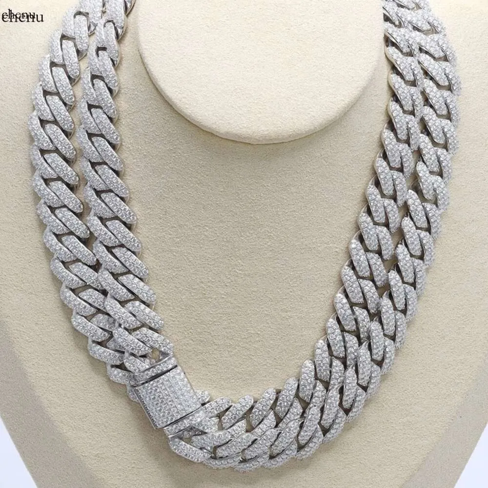 Iced Out Cuban Chain Necklace With Moissanite Stones 14mm_voghion.com