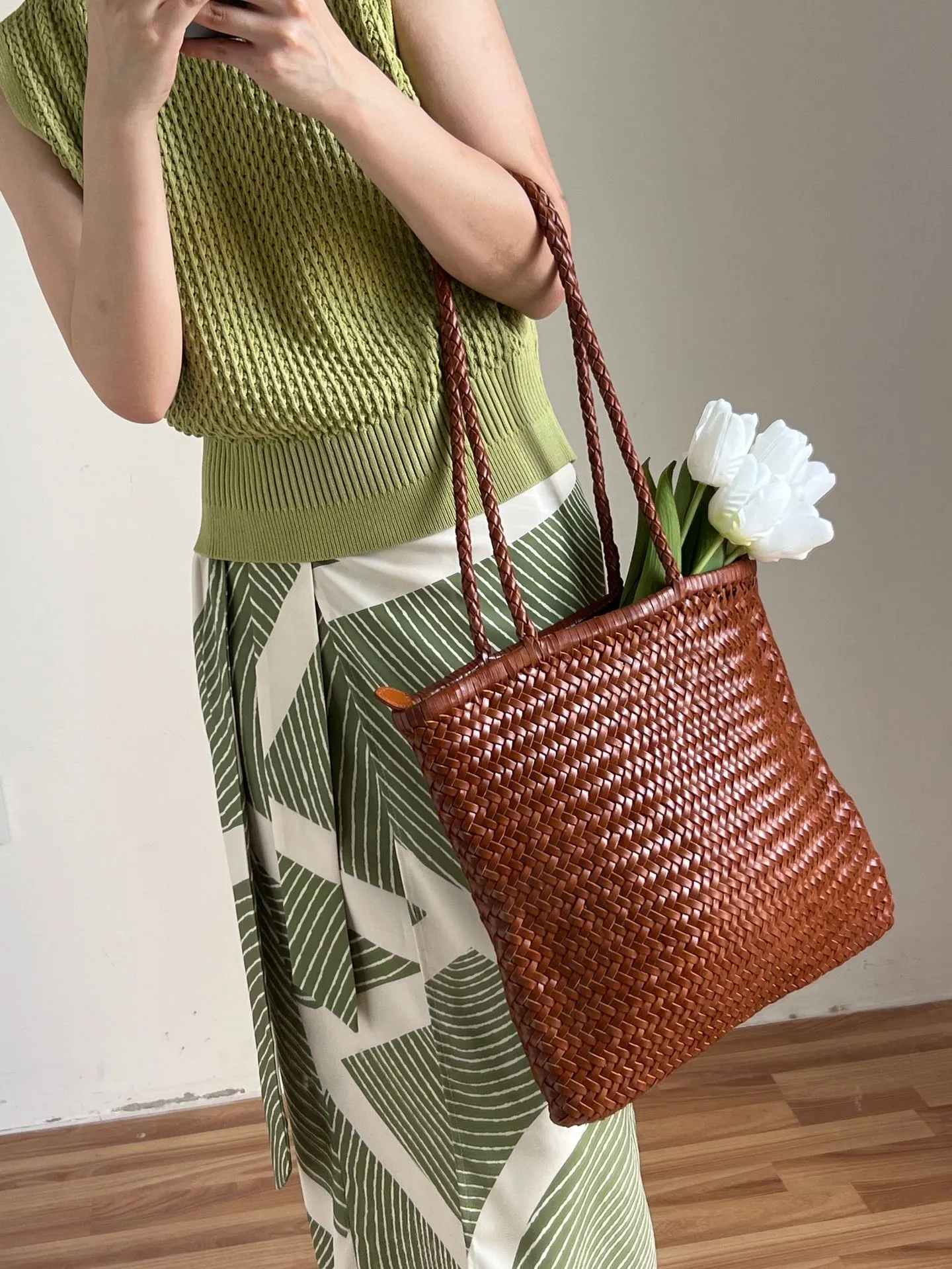 Vintage Hand-Woven Cow Leather Shoulder Bag with Hollow Out Design